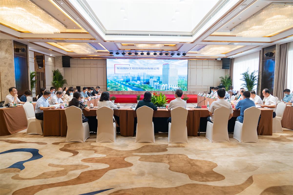 國家統(tǒng)計局服務業(yè)統(tǒng)計司李鎖強司長一行蒞臨友誼咨詢考察調(diào)研
